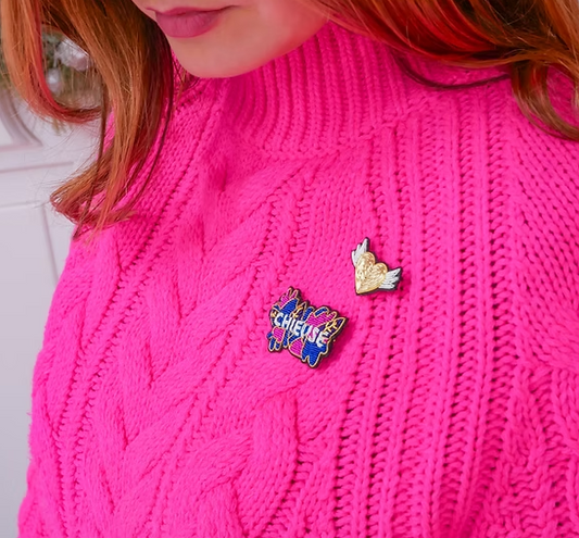 Broche brodée Les Malicieuses - Coeur ailé