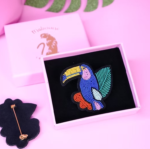 Broche brodée Les Malicieuses - Toucan