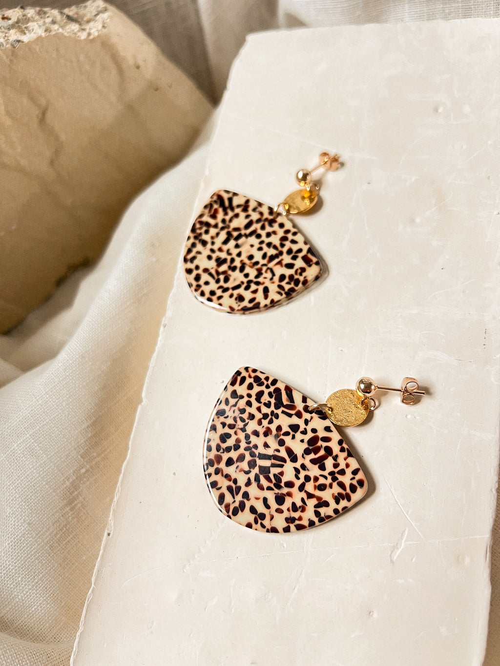 Boucles d'oreilles JENNA - Beige et noir