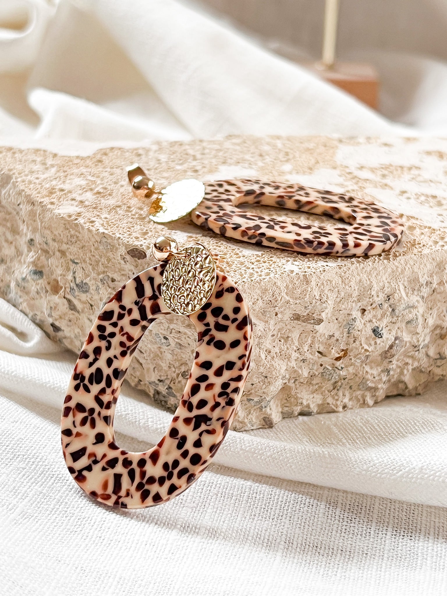 Boucles d'oreilles GIN - Crème et Marron